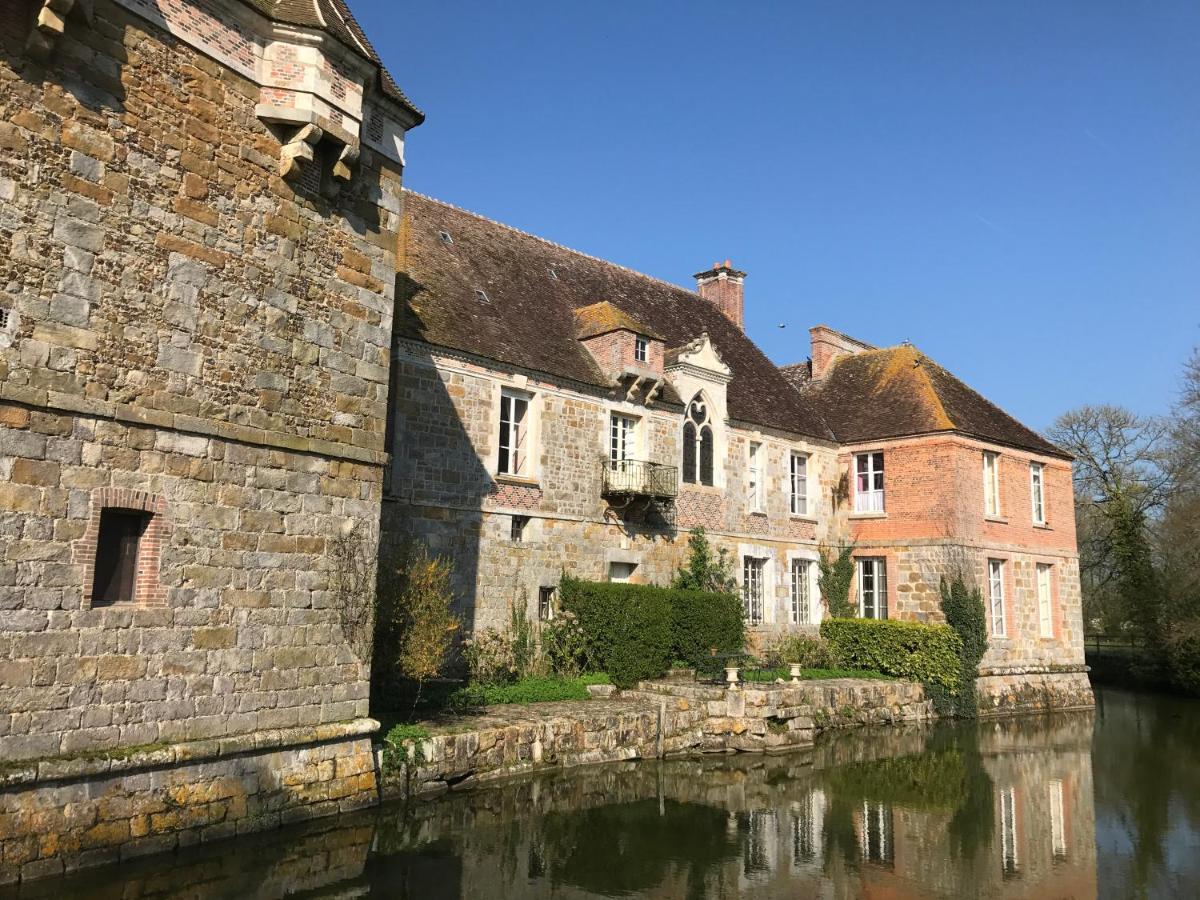 Chateau Du Blanc Buisson Saint-Pierre-du-Mesnil Exterior photo